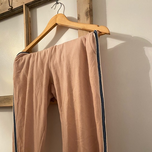 Sweats - Picture 7 of 7